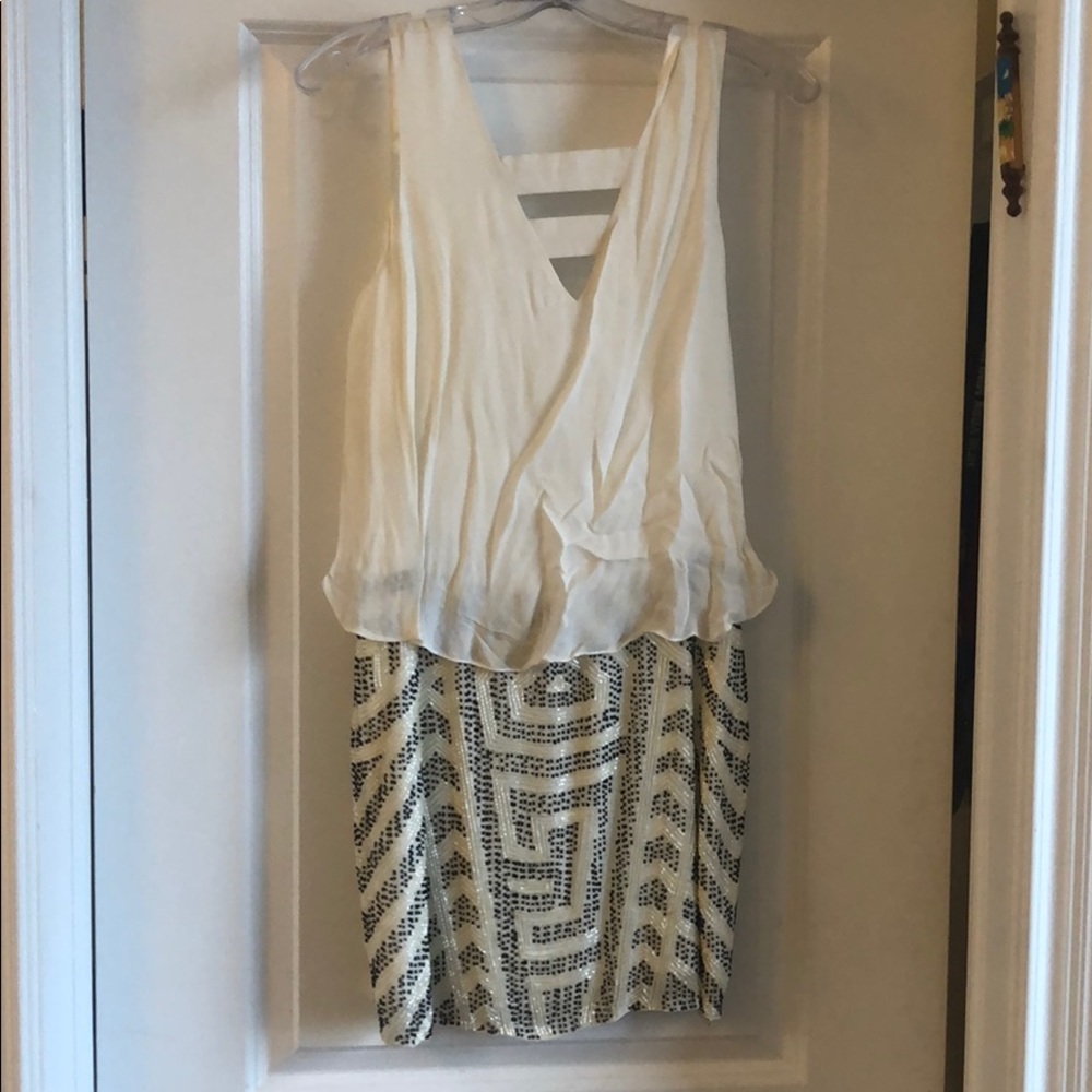 Cute white Parker dress NEW WITH TAGS